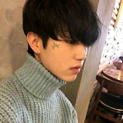 帅气伤感手绘动漫头像高清 男生图片