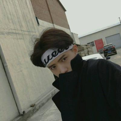 帅气伤感手绘动漫头像高清 男生图片