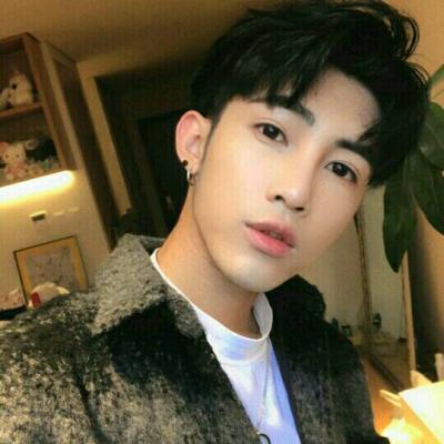 帅气伤感手绘动漫头像高清 男生图片