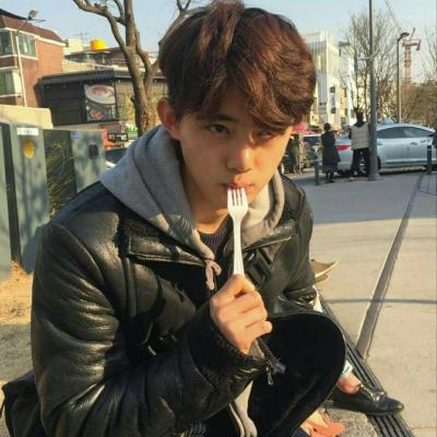 帅到爆时尚男生恶魔和天使头像帅气霸气超拽图片