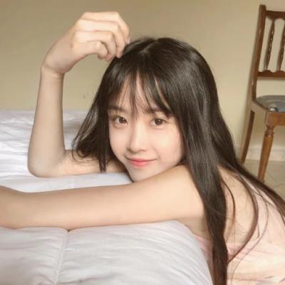 qq海边女生背影头像图片