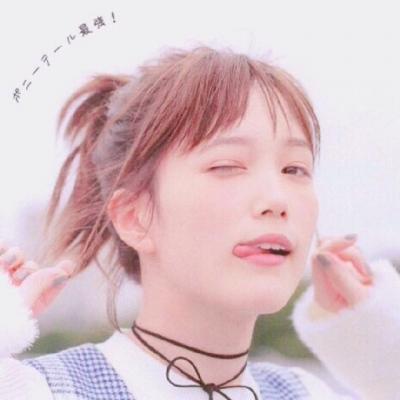 qq海边女生背影头像图片