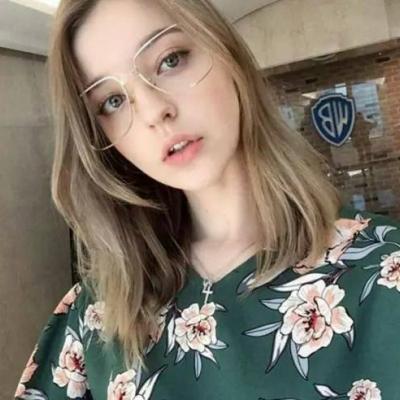 qq头像化妆女生头像图片