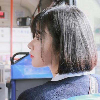 殴美头像女生头像简约图片