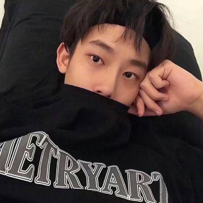 有点拽诱惑人的帅气帅气霸道总裁男生头像图片