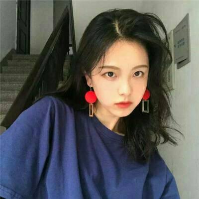 梦幻唯美意境女生头像图片