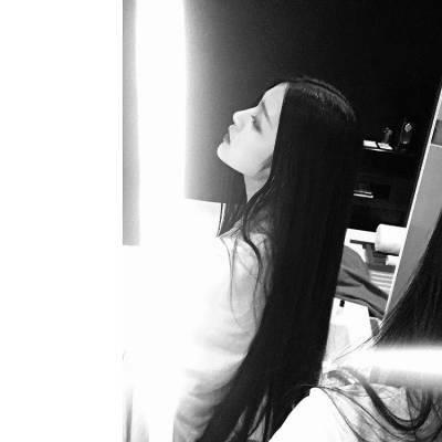 qq头像好看动漫女生图片