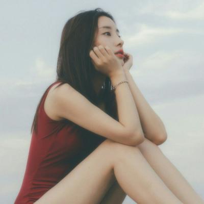 动漫女生头像可爱星空图片