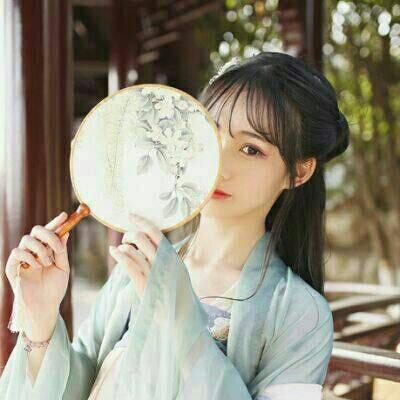 ulzzang欧美女生头像图片