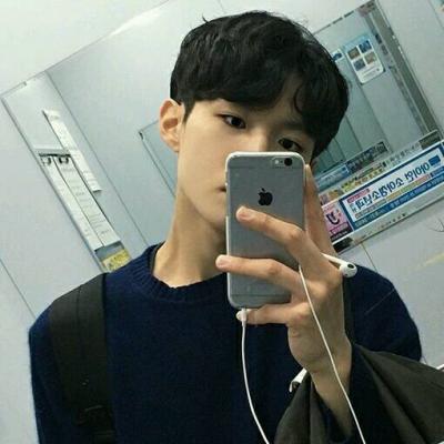 帅气冷酷有个性的游戏里的人物头像男生图片