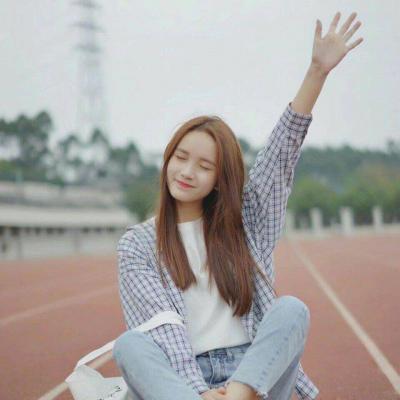 qq动漫头像伤感女生图片