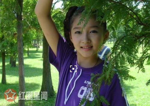 关晓彤同父异母的姐姐是谁 演员关晓彤有几个兄弟姐妹图片