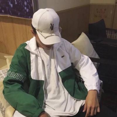 微信头像男成熟稳重不要人脸男生失恋后哭的头像图片