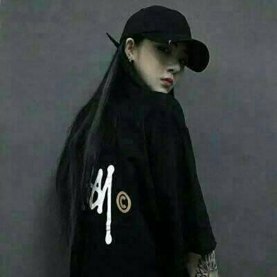女生QQ头像背影可爱图片