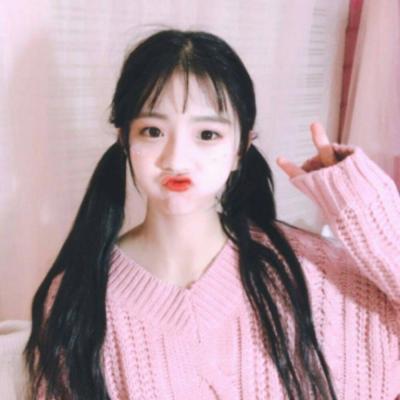 qq头像女生穿牛仔外套图片