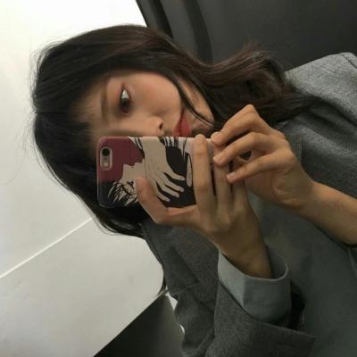 女生动漫头像有避孕套图片