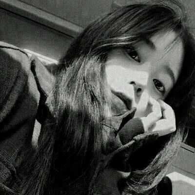 有个性的背影头像女生图片