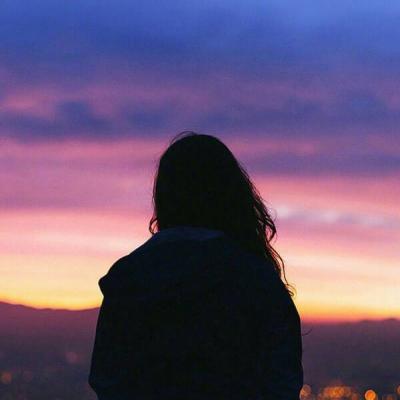 非主流女生伤感头像带字