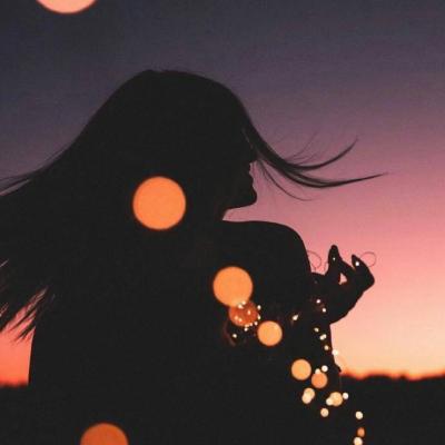 非主流女生伤感头像带字图片
