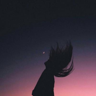 非主流女生伤感头像带字图片