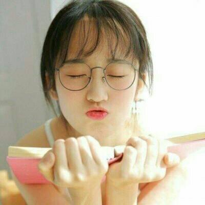 短发侧面图片女生头像图片