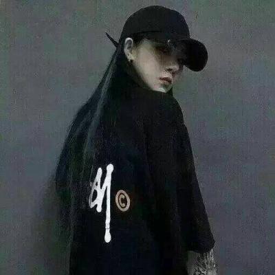 qq女生头像部位下身图片