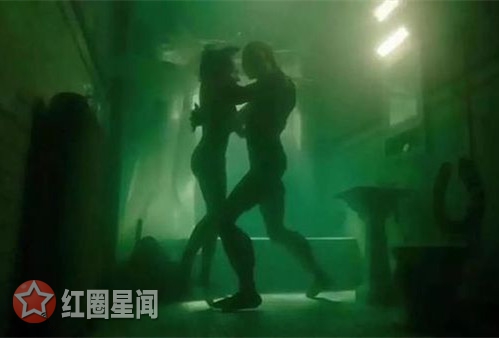 水形物语为什么要自慰 伊莉莎和人鱼的爱情有什么寓意图片