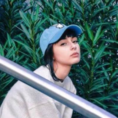 女生头像卡通梦幻图片