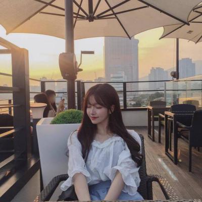 qq女生头像唯美古风图片