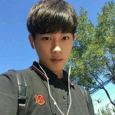 2018qq头像微信头像黑白男生背影图片