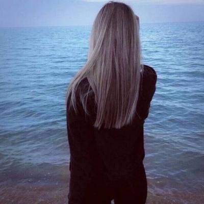女生霸道带字头像超拽图片