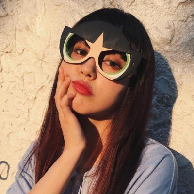 qq女生头像白边污女图片