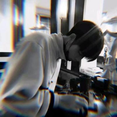 2018头像欧美风男生背影图片
