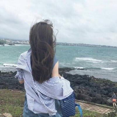 qq女生头像背影时尚图片