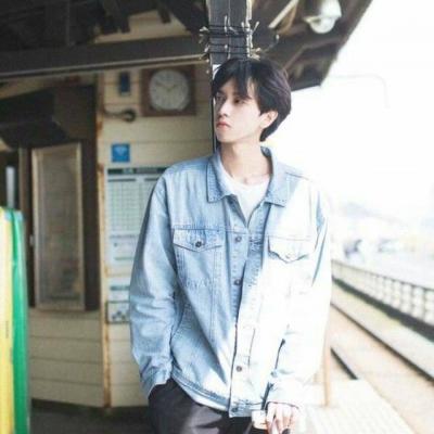 超级耐看超级帅气的手绘非主流男生头像图片