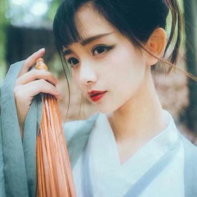 女生图片短发霸气头像图片