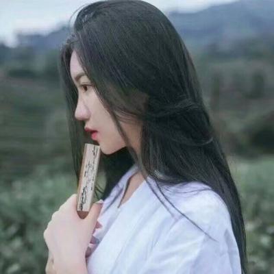 女生图片短发霸气头像图片