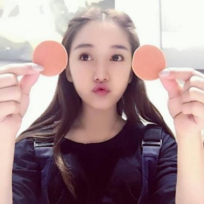 有个性的背影头像女生图片
