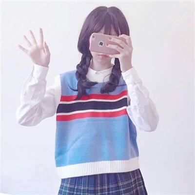 qq女生头像带字双影图片