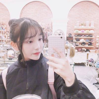 qq女生头像带字双影图片