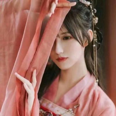 非主流麻花辫女生头像图片