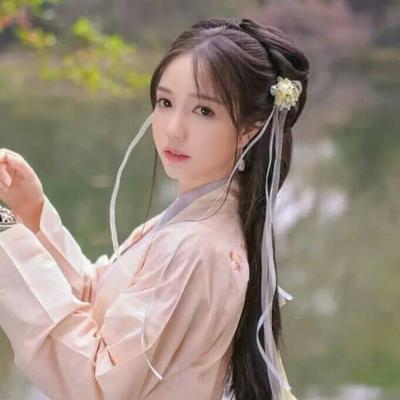 非主流麻花辫女生头像图片