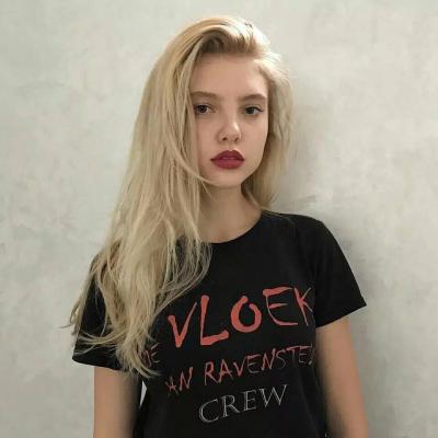 个性网女生带白边头像图片