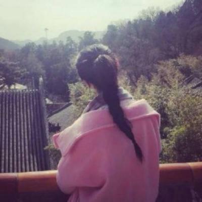 qq头像女生红色系魅惑图片