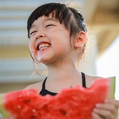 比较露的女生头像女生图片