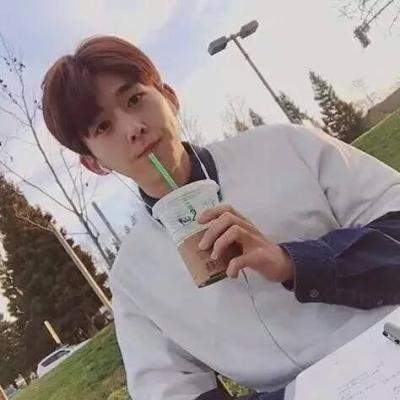 青春潮流帅气动漫男生头像唯美壁纸图片