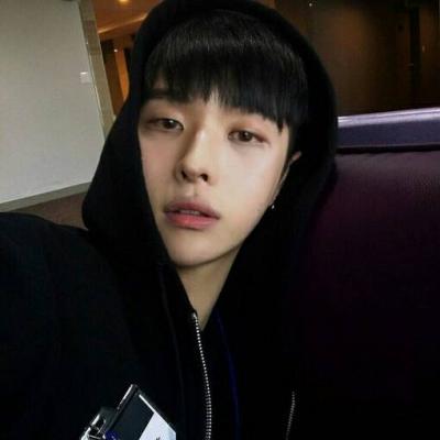 2018独一无二帅气男生头像真人 遮脸 黑白图片