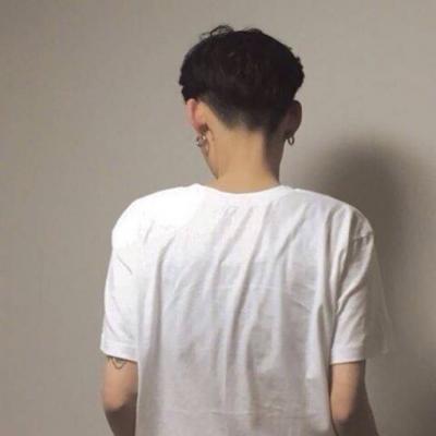 2018qqadidas头像男生图片
