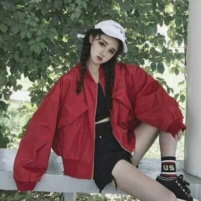 短发霸气女生头像图片图片