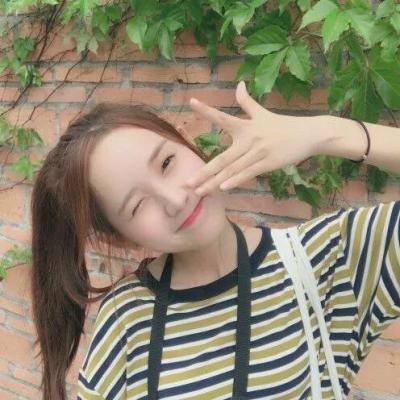 qq头像女生背影晚上图片